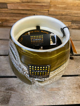 Afbeelding in Gallery-weergave laden, Fidrio geurkaars Tundra medium