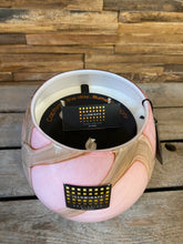 Afbeelding in Gallery-weergave laden, Fidrio geurkaars Pink Flame medium