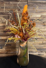 Afbeelding in Gallery-weergave laden, Fidrio vaas langwerpig met geel/oranje/rood droogbloemen