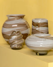 Afbeelding in Gallery-weergave laden, Fidrio Vaas H17 Aquarel
