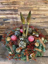 Afbeelding in Gallery-weergave laden, Krans met Amaryllis
