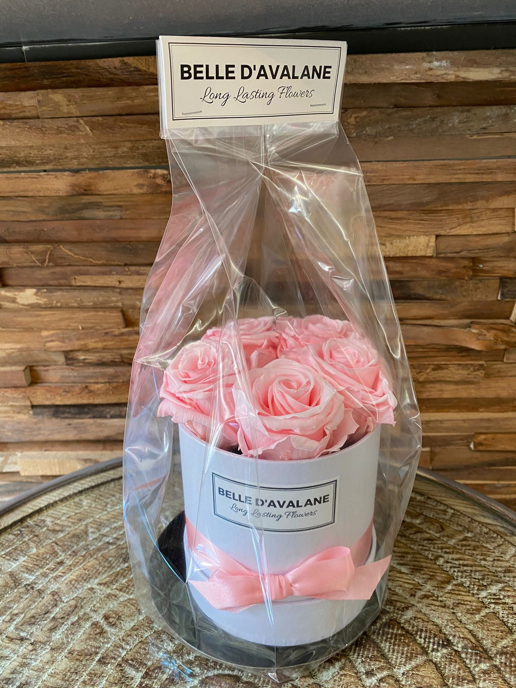 Rozenbox wit met roze rozen 5st