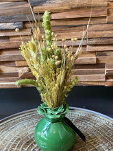 Afbeelding in Gallery-weergave laden, Goene vaas L met droogbloemen
